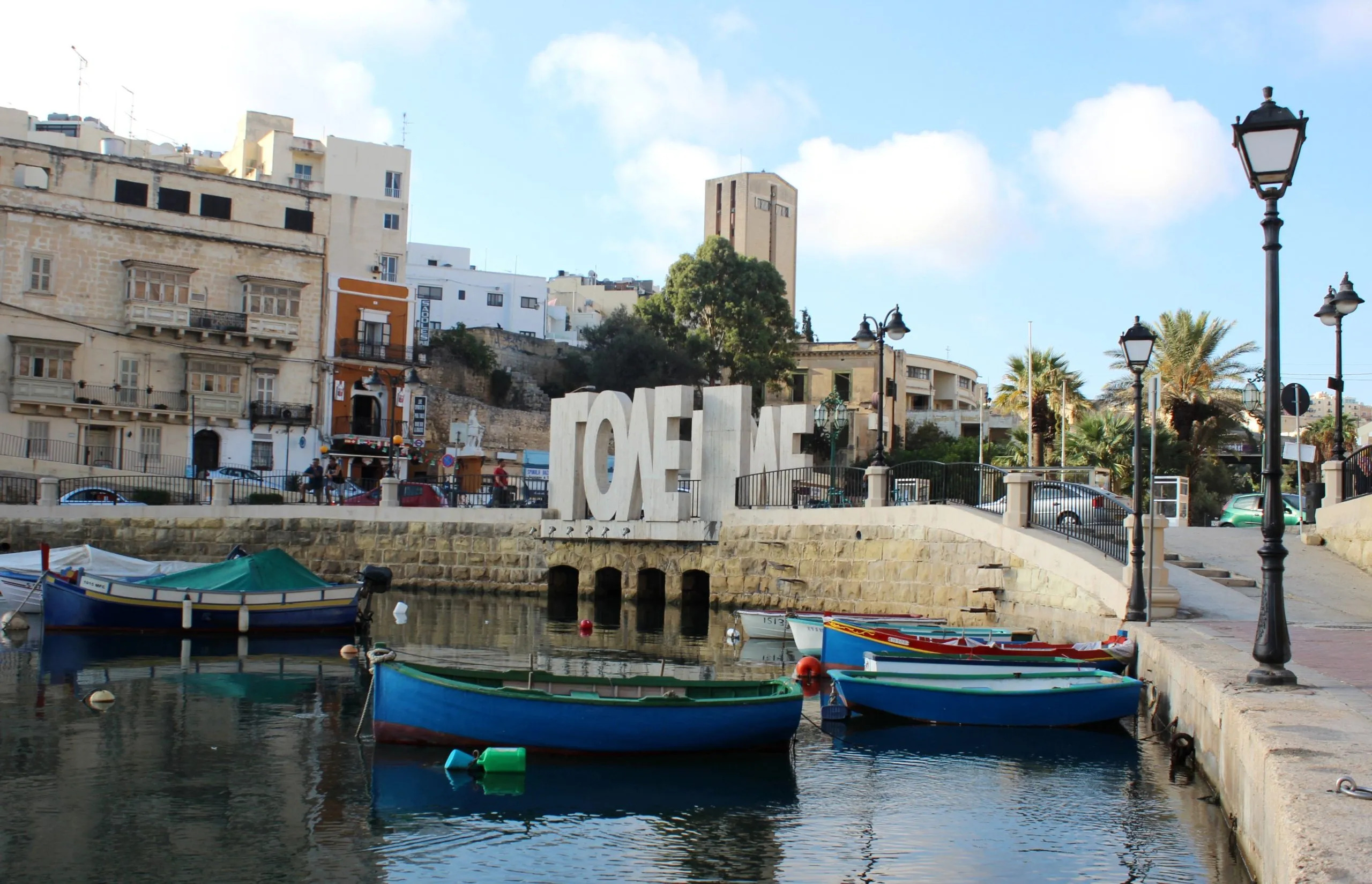 017-Spinola-Bay-St-Julians-Malta-scaled