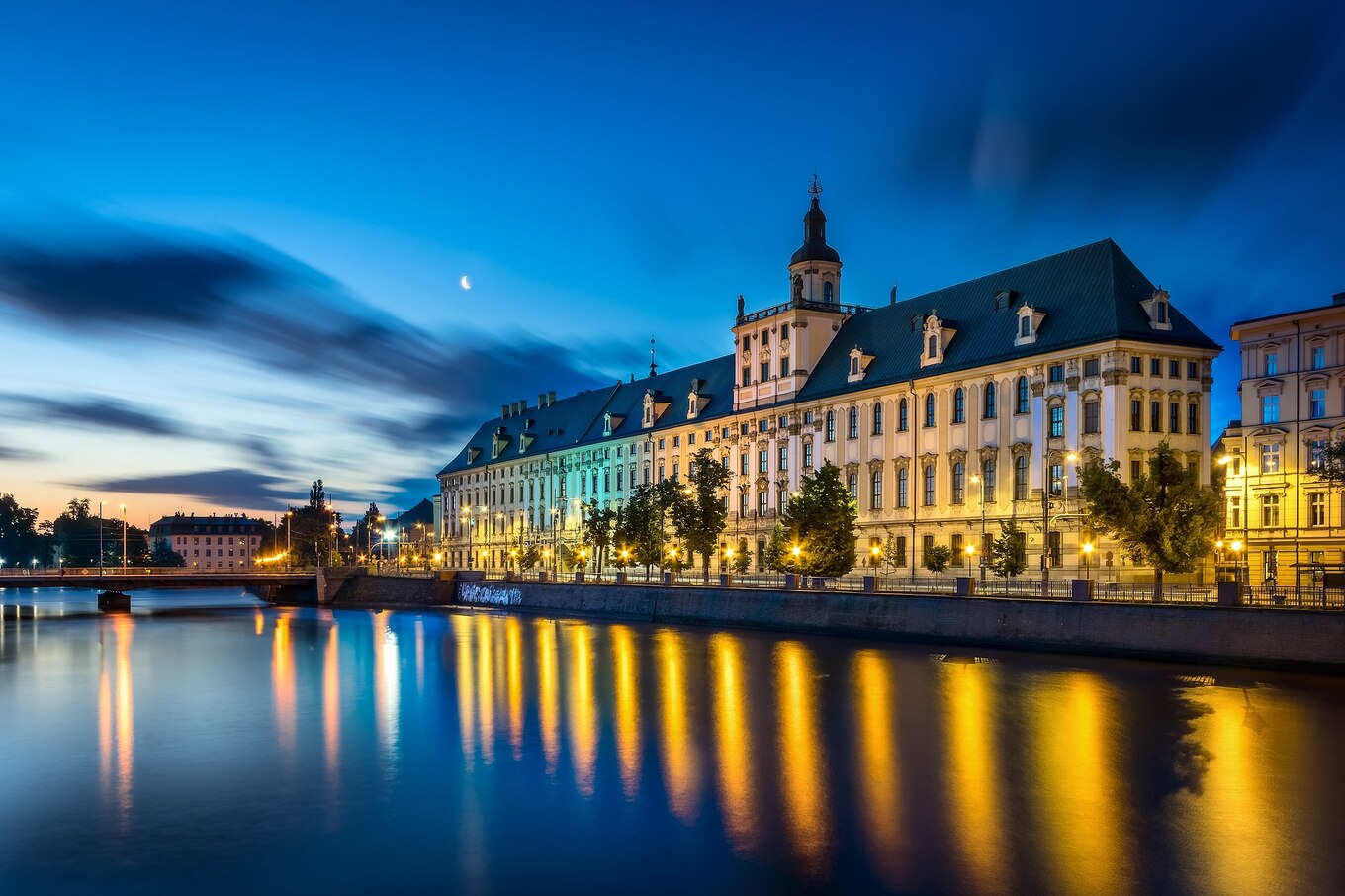 University of Wroclaw (Wroclaw Üniversitesi) ana binası