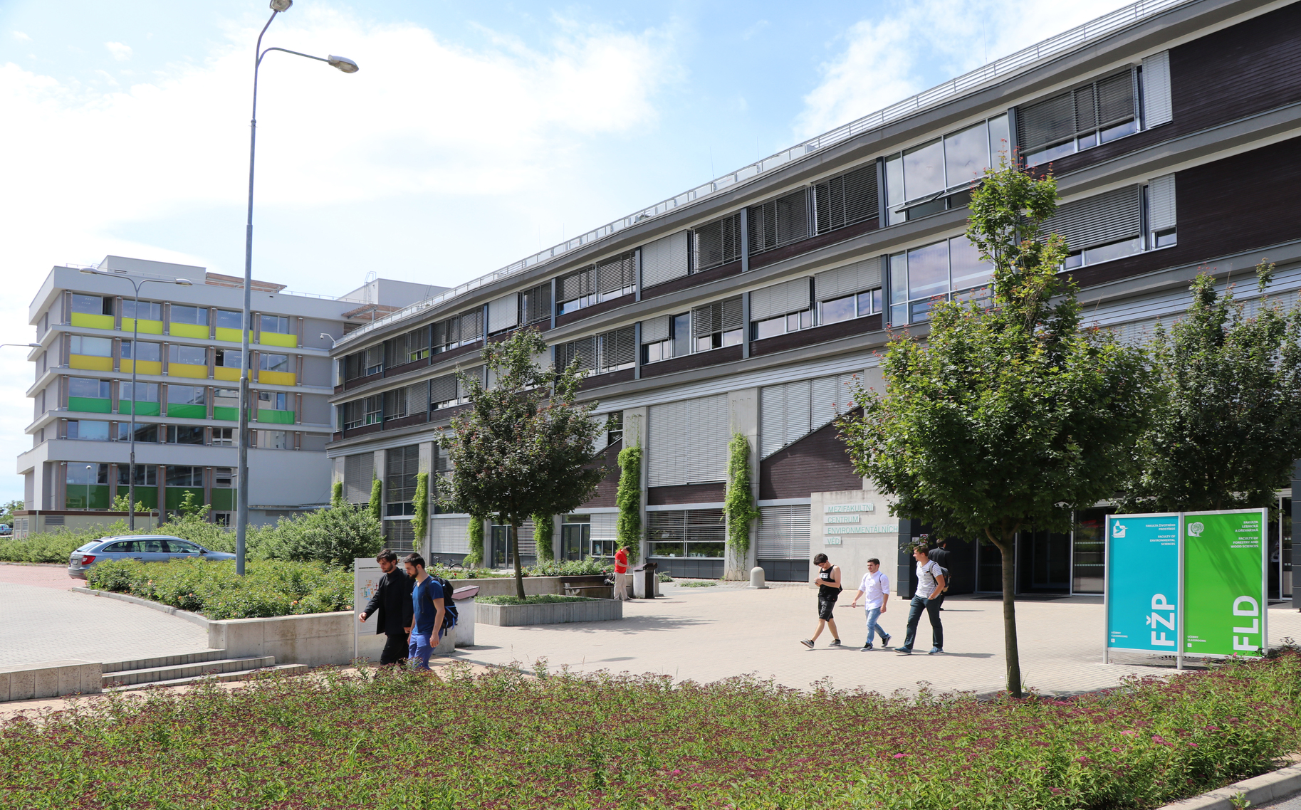 Çek Yaşam Bilimleri Üniversitesi campüs